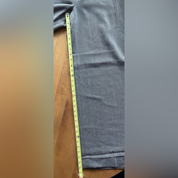 Lauren Ralph Lauren, 100% Wool, Lined Wide Leg Pant. Brown/Camel Tweed, Size 8 - Picture 9 of 9